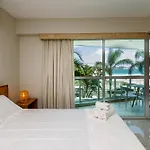 Frente Ao Mar Com Limpeza Diaria - Barra Da Tijuca