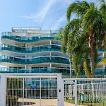 Frente Ao Mar Com Limpeza Diaria - Barra Da Tijuca